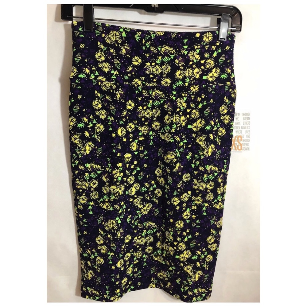 LuLaRoe Cassie Skirt Size XS